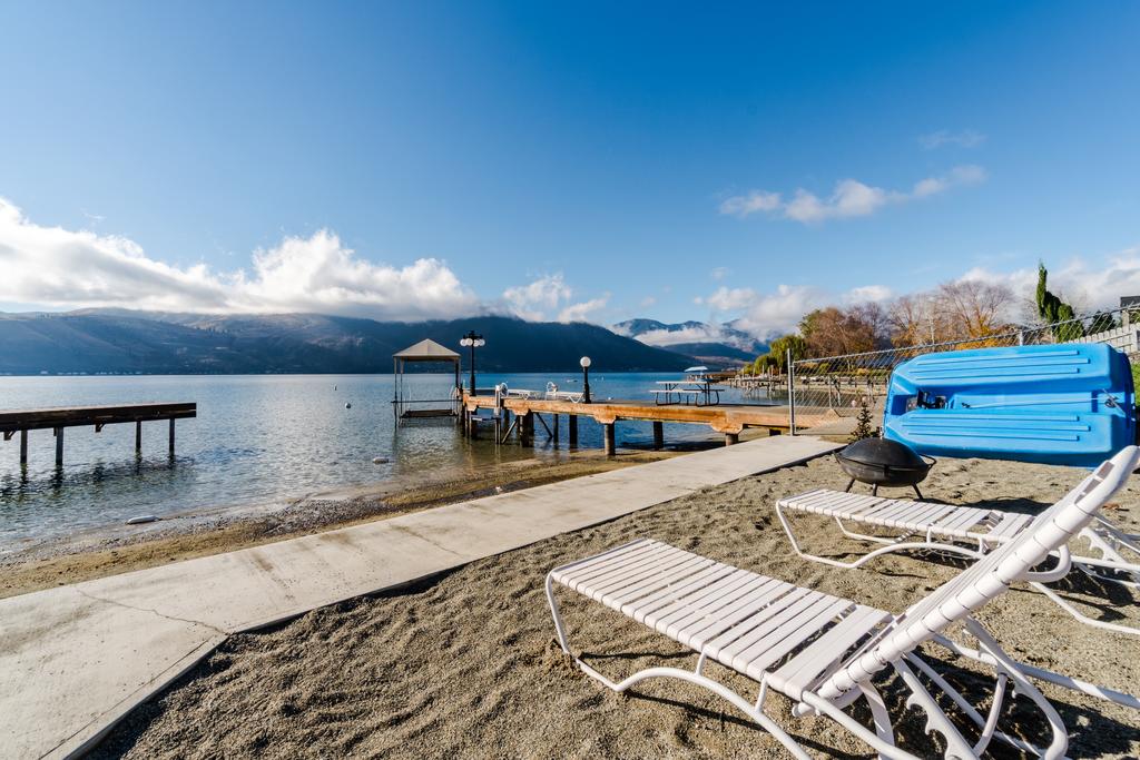 Water's Edge - thumb 1