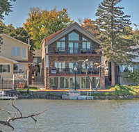 Waterfront Black Hawk Lake Home w/Game Room Bikes - Tourism Bookings