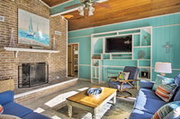 Book Elberta Hotels, Hotels Santiago Hotels Santiago