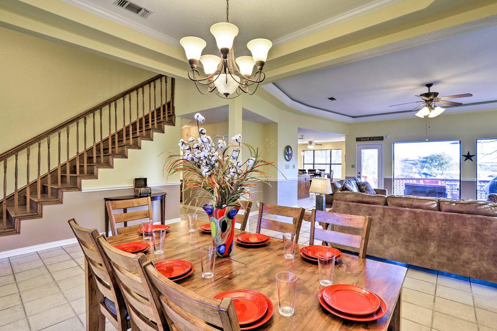 Waterfront Granbury Home With 3 Decks And Lake Access! - thumb 3