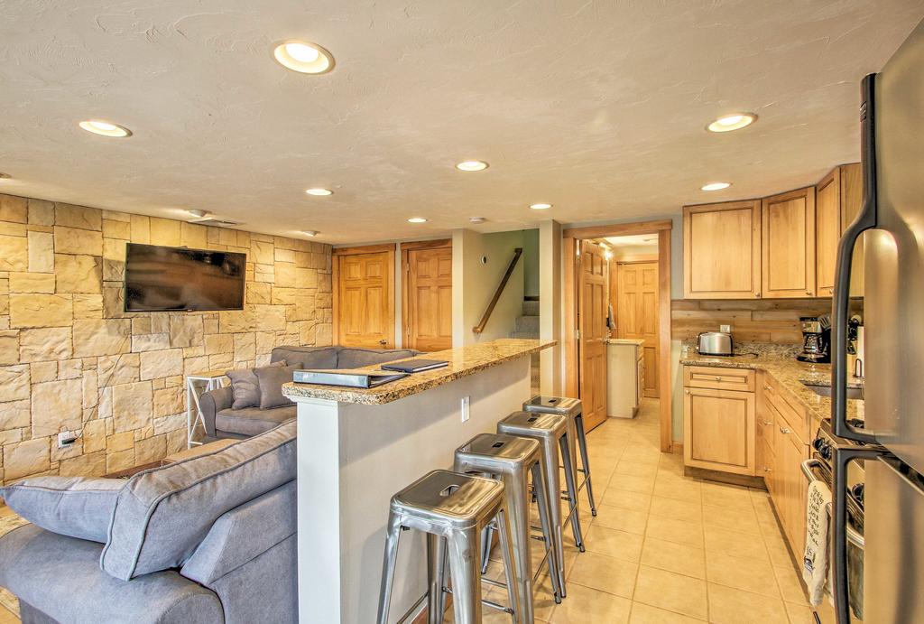 Waterfront Home With Beach - Half Mi To Weirs Beach - thumb 2
