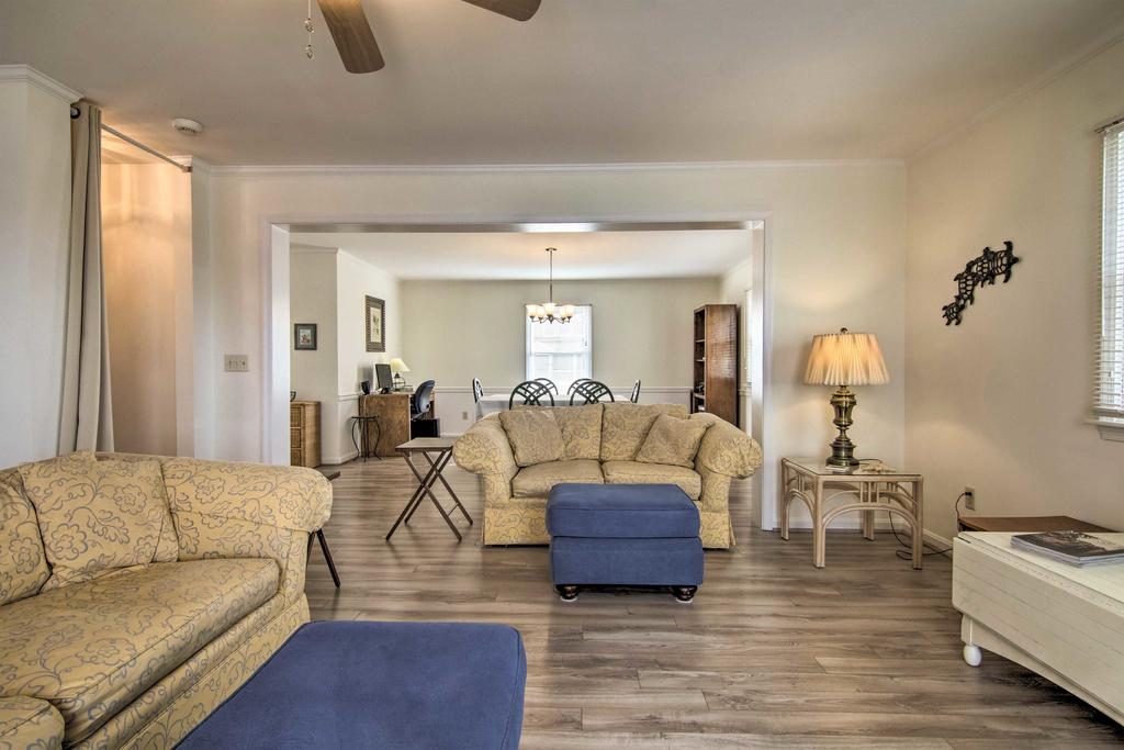 Waterfront House With Deck - Half Mi To Beach! - thumb 2