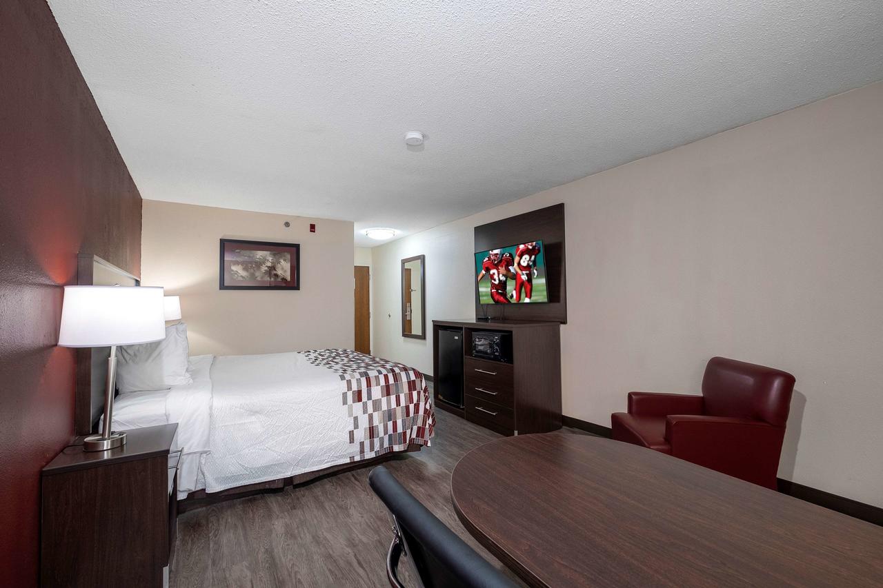 Red Roof Inn Prattville - thumb 2