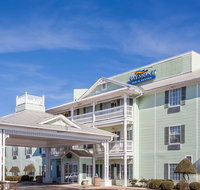 Baymont by Wyndham Decatur - Tourism Bookings