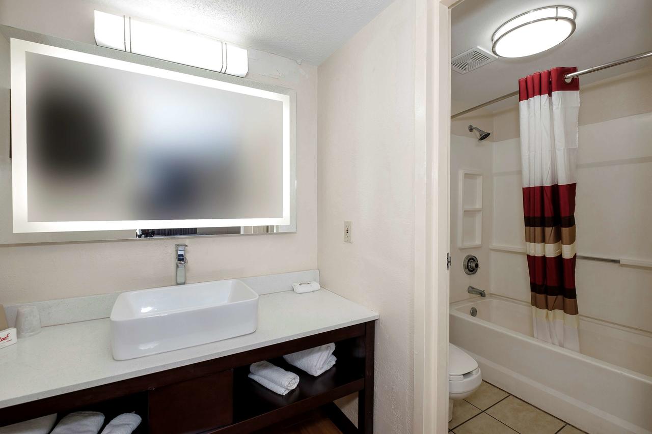 Red Roof Inn Gadsden - thumb 19