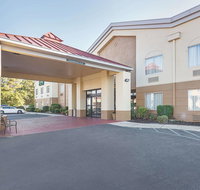 La Quinta Inn by Wyndham Decatur - Tourism Bookings