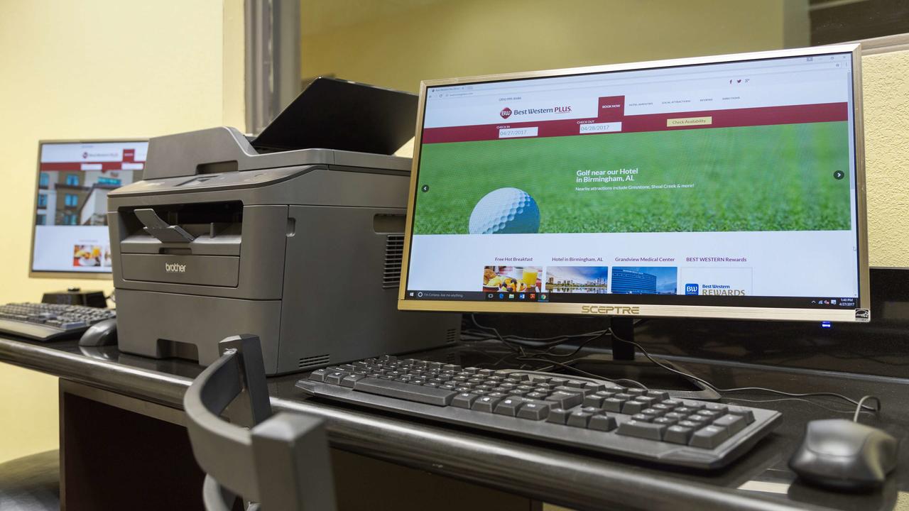 Best Western Plus Birmingham Inn & Suites - thumb 10