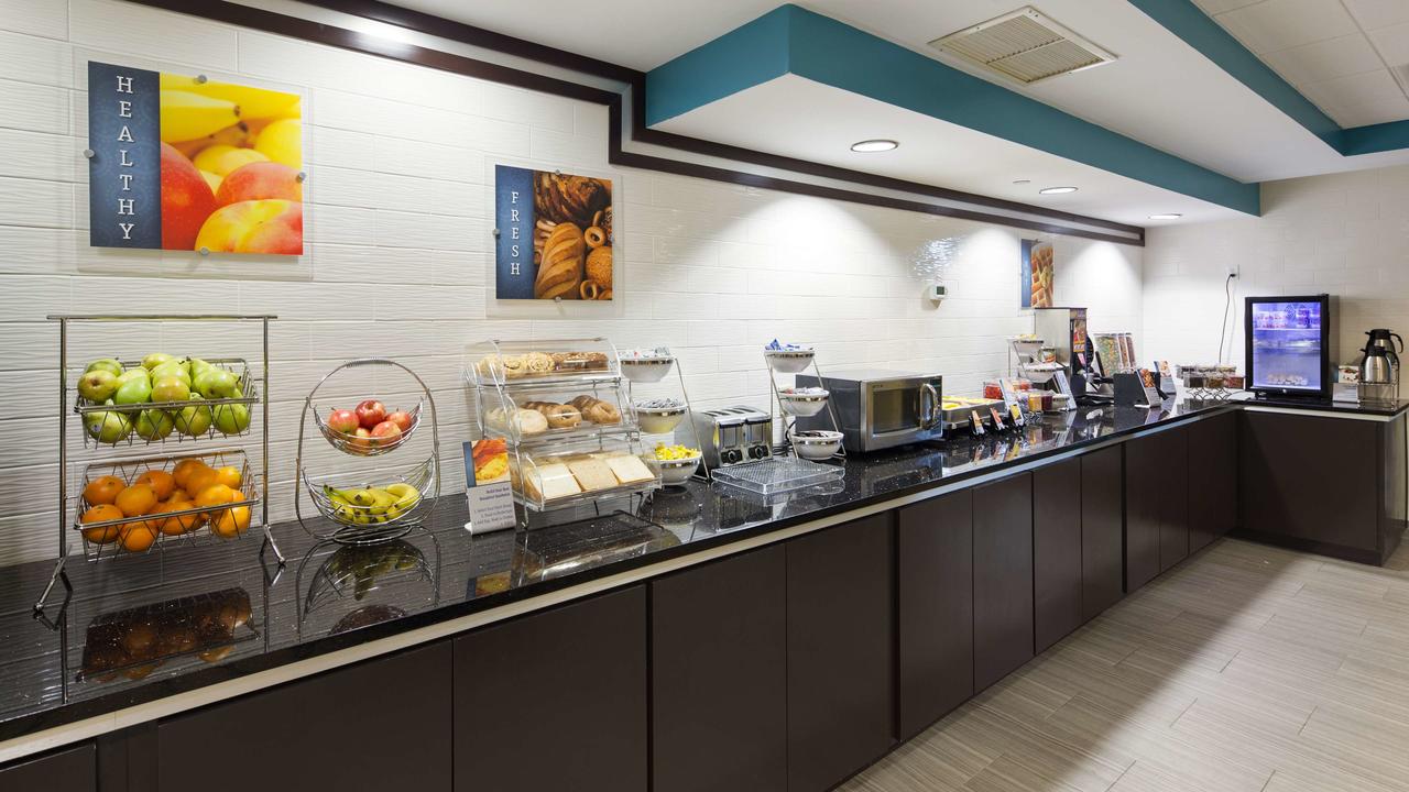 Best Western Plus Birmingham Inn & Suites - thumb 7