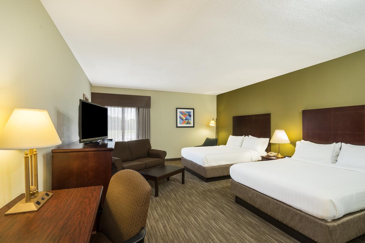 Holiday Inn Express Hotel & Suites Fort Payne - thumb 1