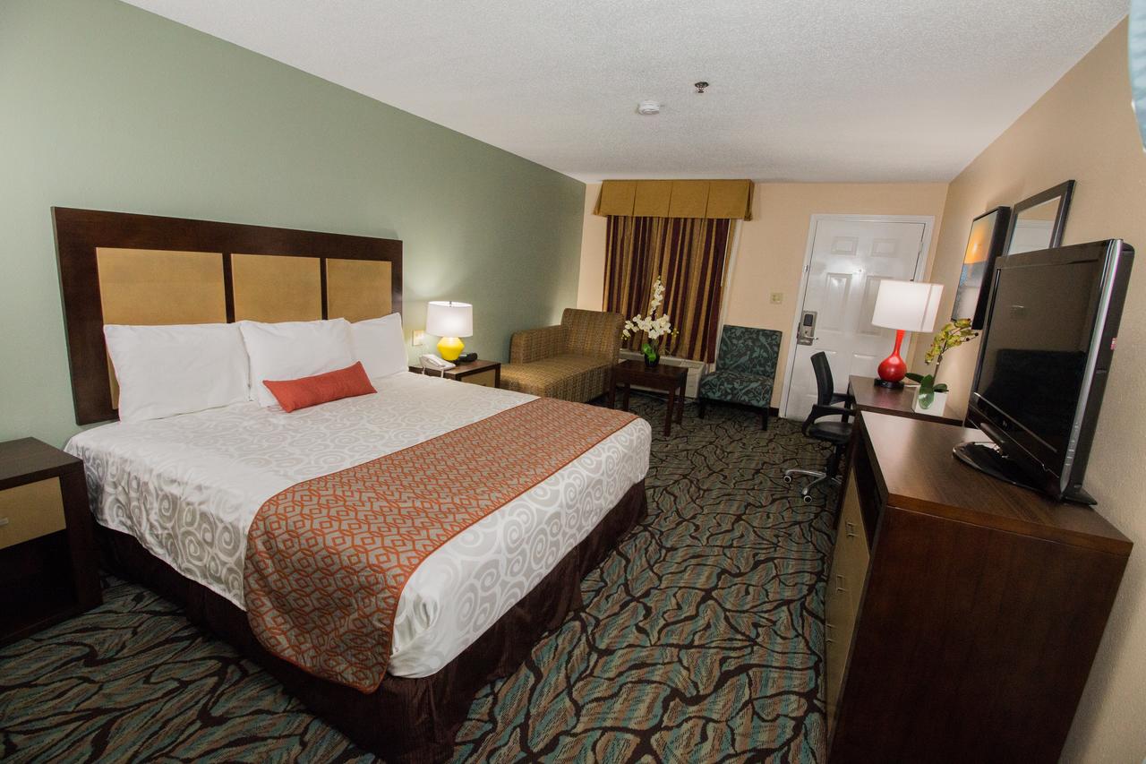 Key West Inn - Fairhope - thumb 3