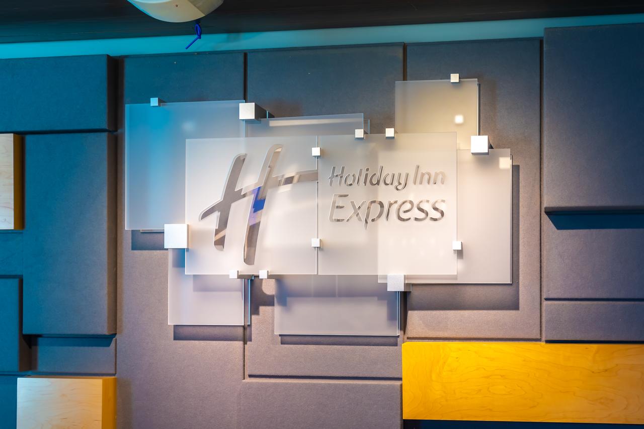 Holiday Inn Express Orange Beach - On The Beach - thumb 41