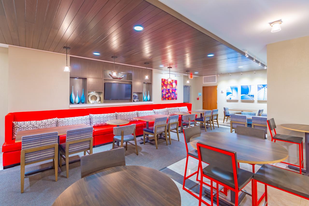 Holiday Inn Express Orange Beach - On The Beach - thumb 36