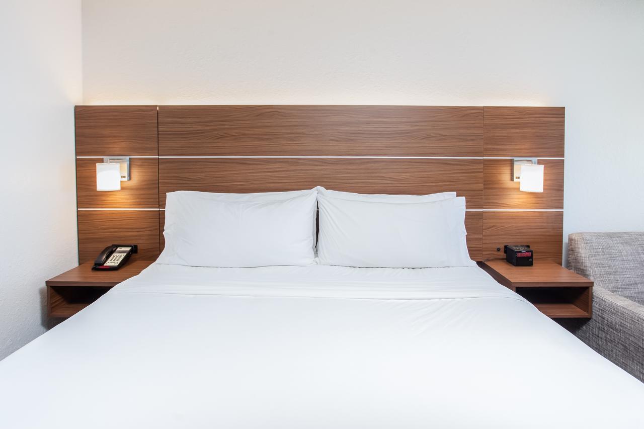 Holiday Inn Express Orange Beach - On The Beach - thumb 13