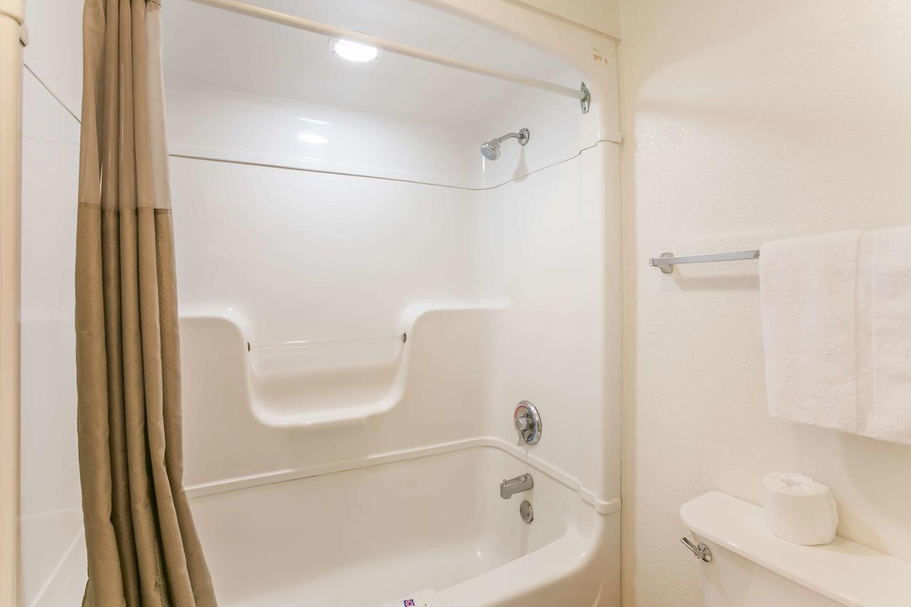 Motel 6 Dothan - thumb 6