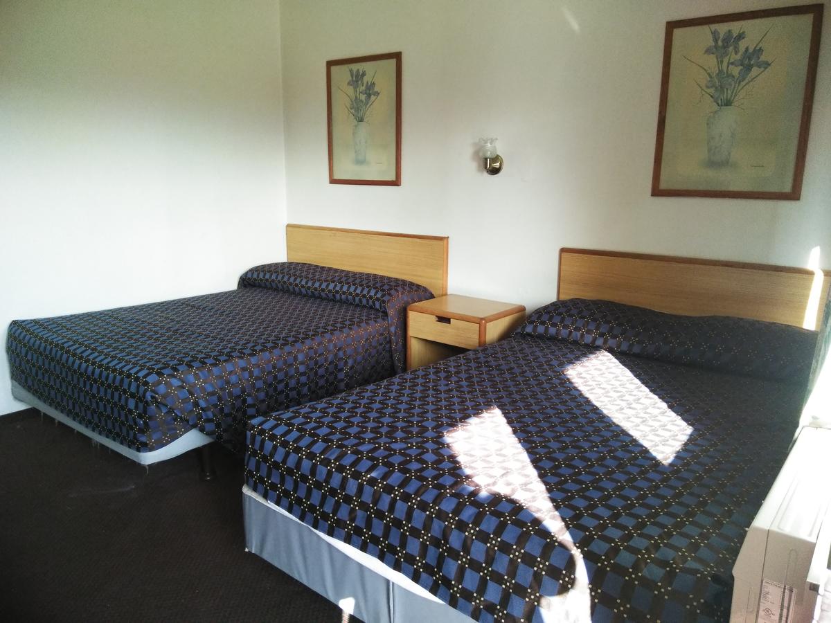 Port City Motel - thumb 9