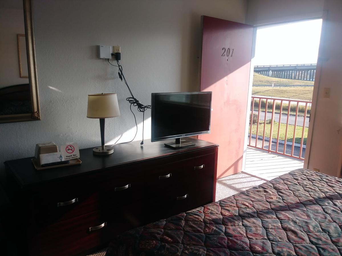 Port City Motel - thumb 4