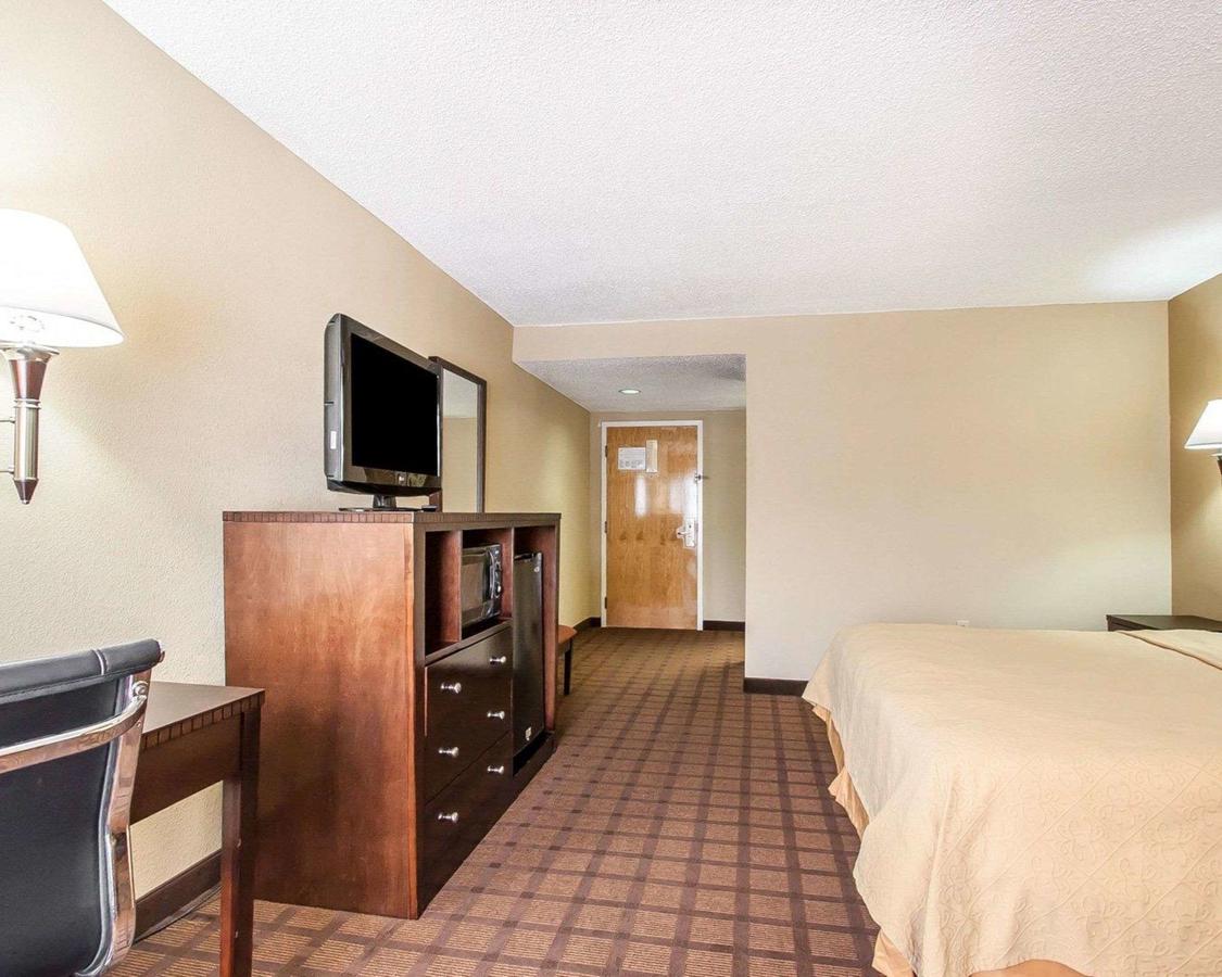 Quality Inn - thumb 12