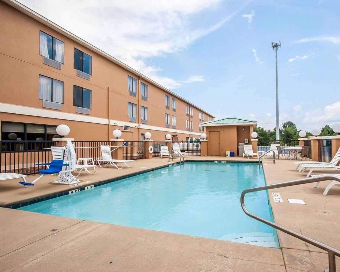 Quality Inn - thumb 16