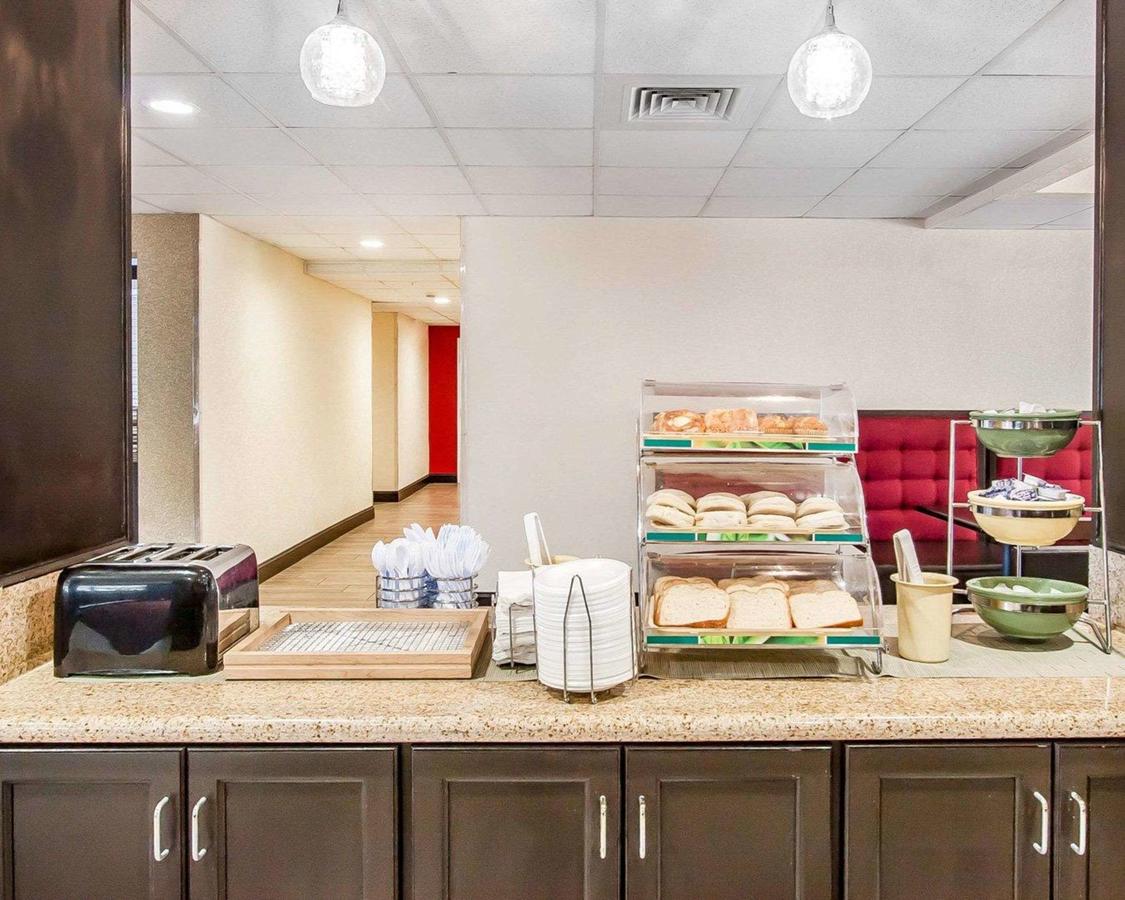 Quality Inn - thumb 18