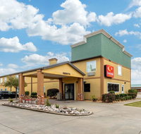 Econo Lodge Inn  Suites Demopolis - USA Accommodation