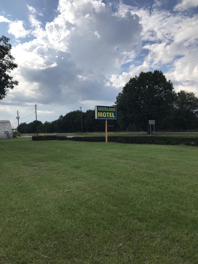 Greenlawn Motel - thumb 12