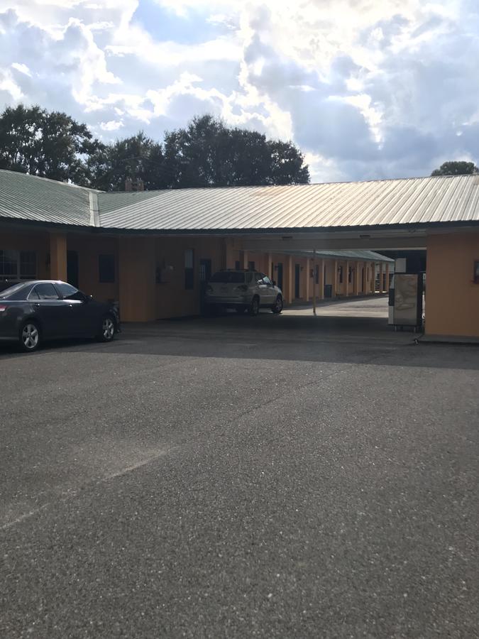 Greenlawn Motel - thumb 15