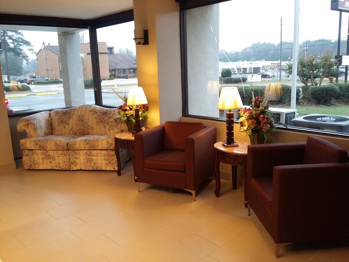 Regency Inn - thumb 2