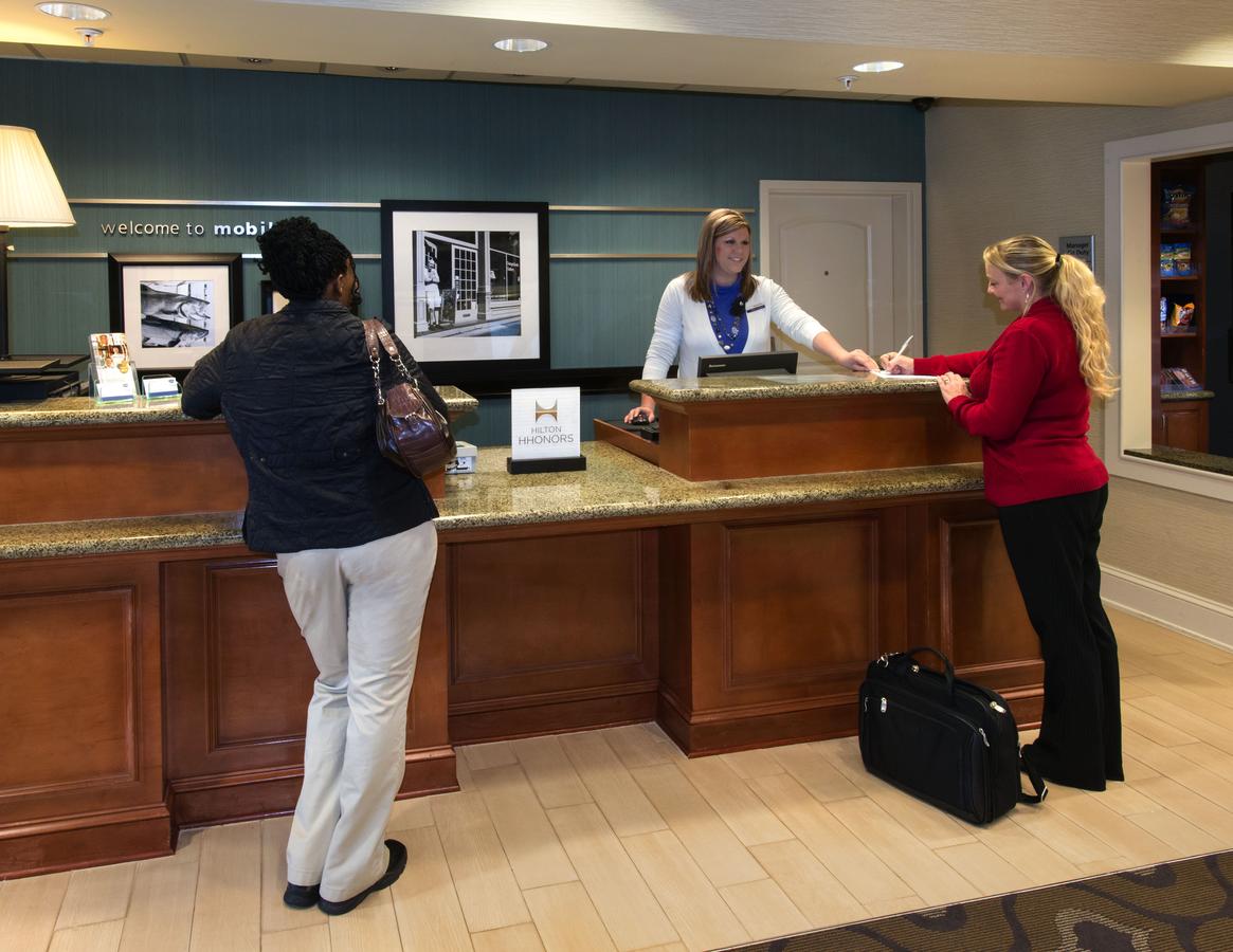 Hampton Inn & Suites Mobile I-65@ Airport Boulevard - thumb 3