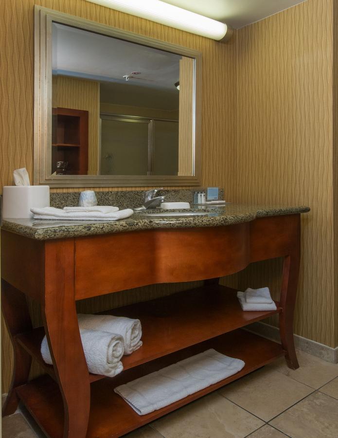 Hampton Inn & Suites Mobile I-65@ Airport Boulevard - thumb 24