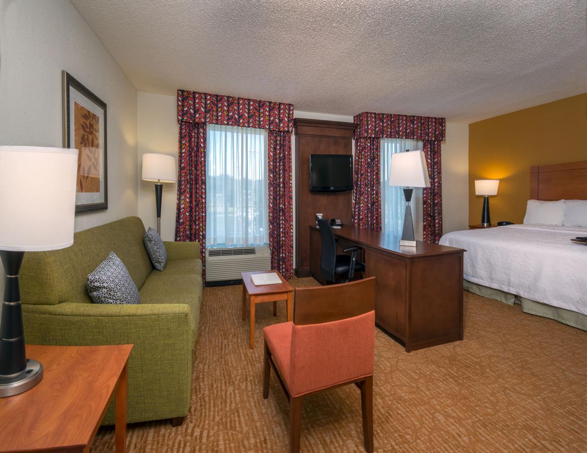 Hampton Inn & Suites Mobile I-65@ Airport Boulevard - thumb 17