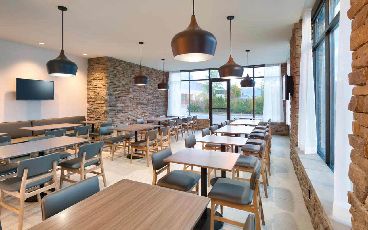 Hyatt Place Anchorage-Midtown - thumb 25