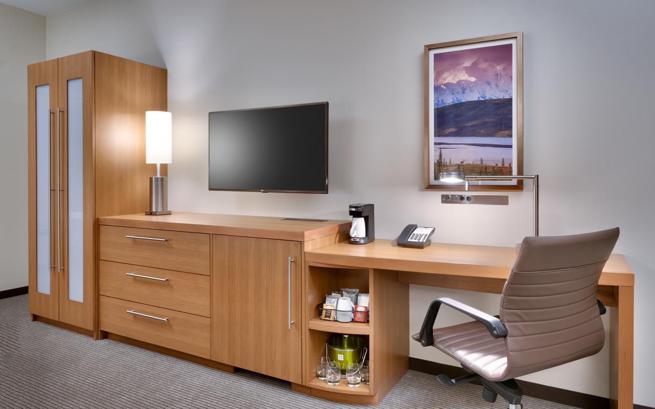 Hyatt Place Anchorage-Midtown - thumb 3