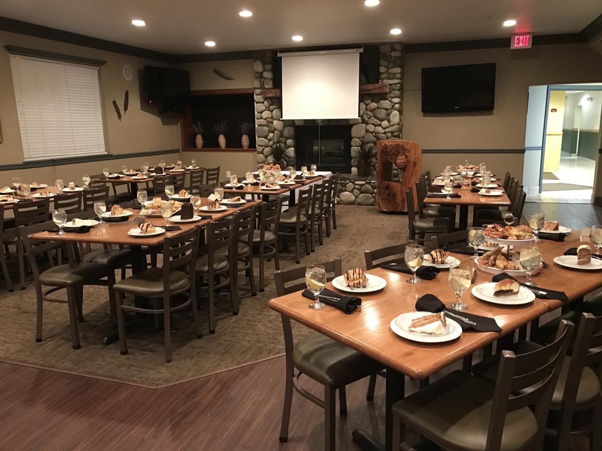 Grand View Inn & Suites - thumb 21