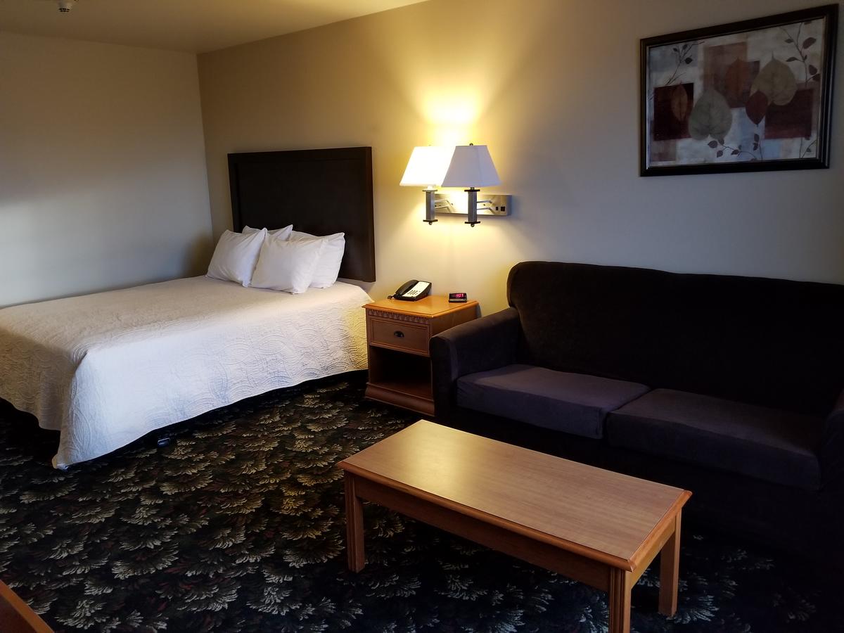 Grand View Inn & Suites - thumb 8