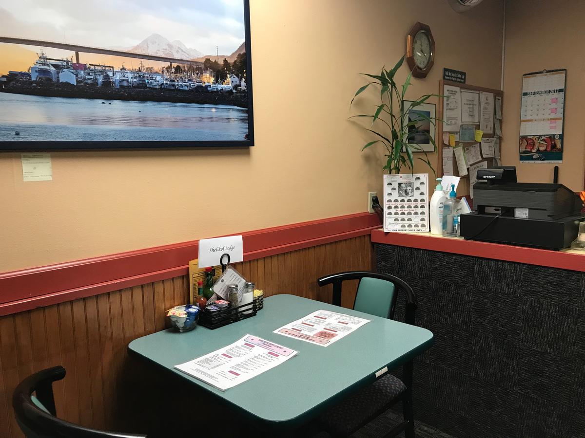 Shelikof Lodge - thumb 5