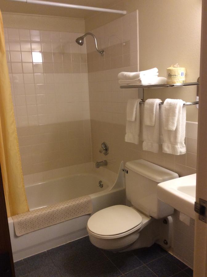 Shelikof Lodge - thumb 33