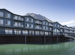 Harbor 360 Hotel Seward