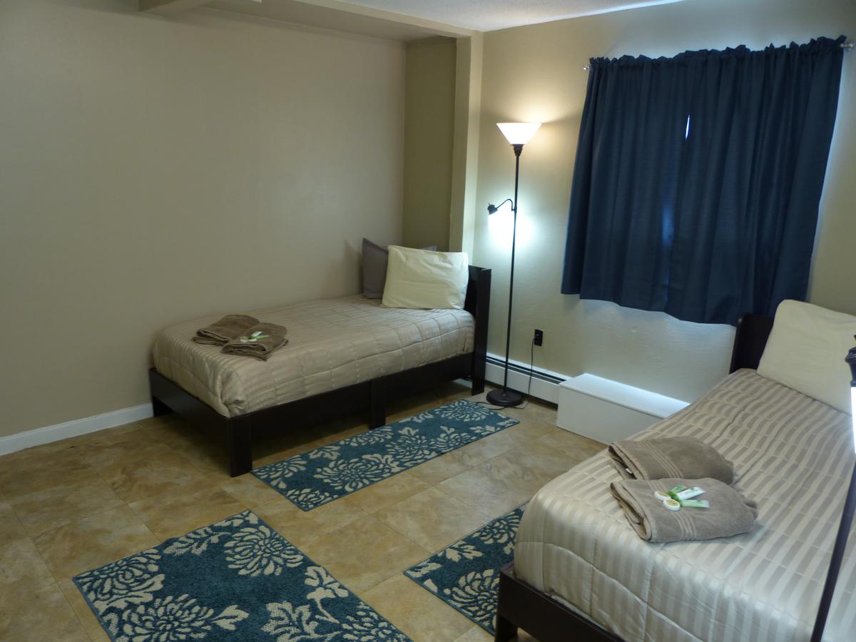 Bent Prop Inn & Hostel Of Alaska - Downtown - thumb 1