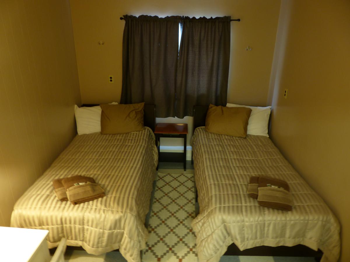 Bent Prop Inn & Hostel Of Alaska - Downtown - thumb 11