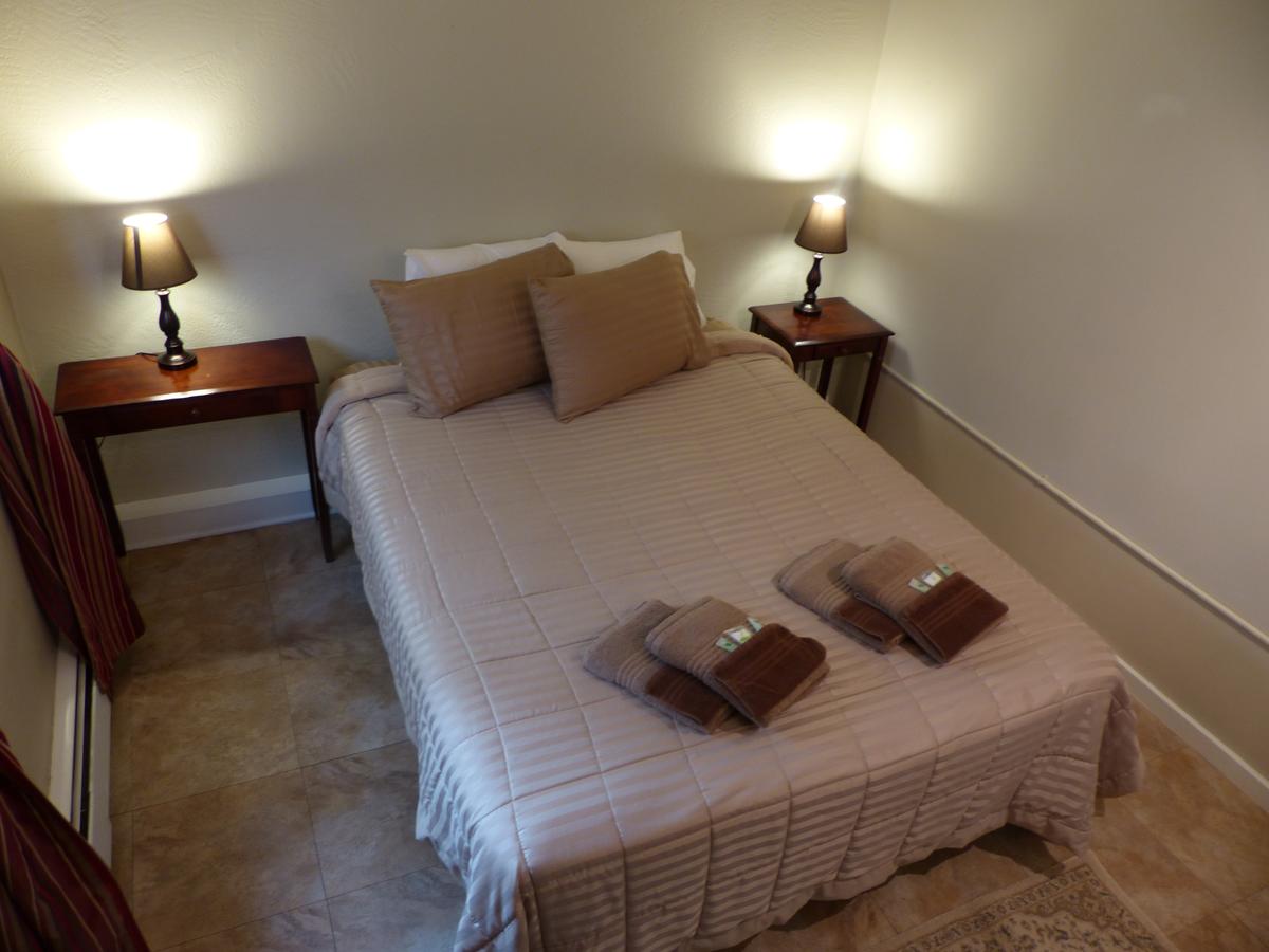 Bent Prop Inn & Hostel Of Alaska - Downtown - thumb 12