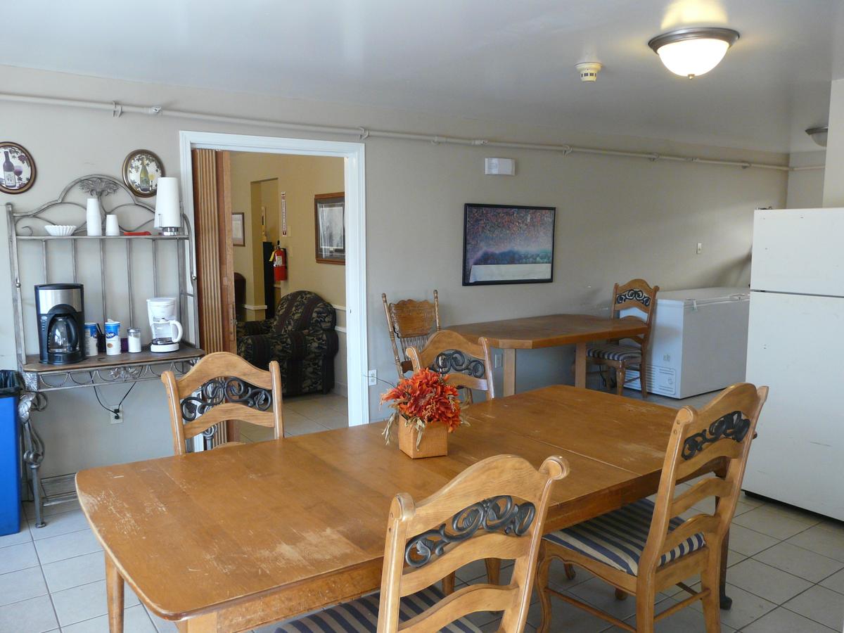 Bent Prop Inn & Hostel Of Alaska - Downtown - thumb 25