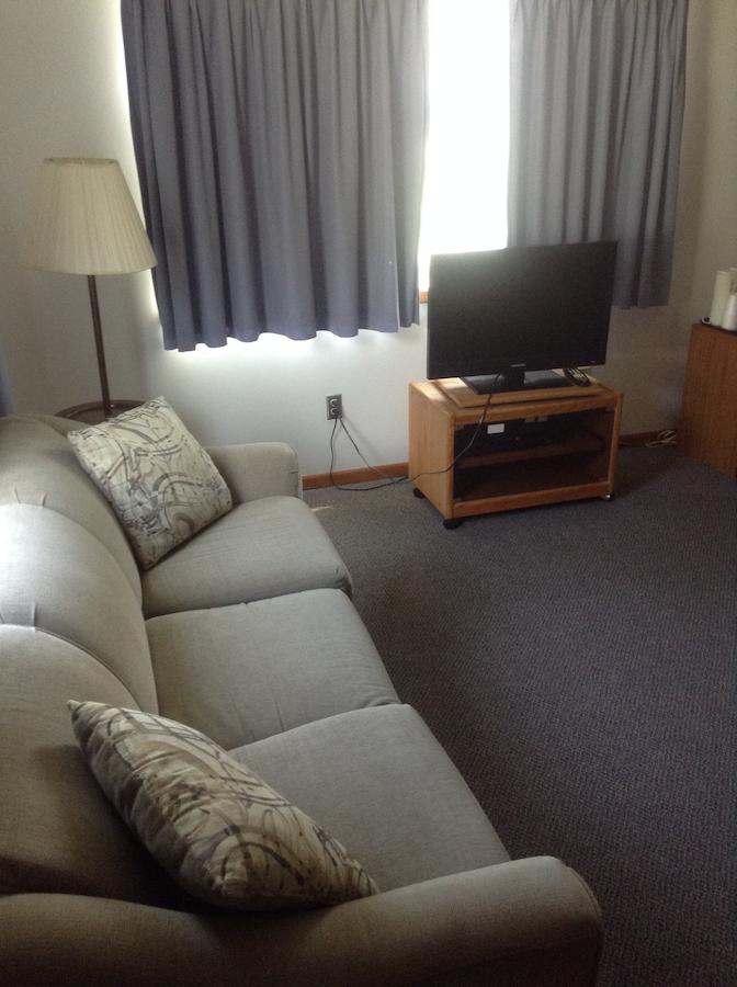 Marina Motel - thumb 11