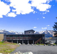 Fourth Avenue Lodging - Tourism Bookings