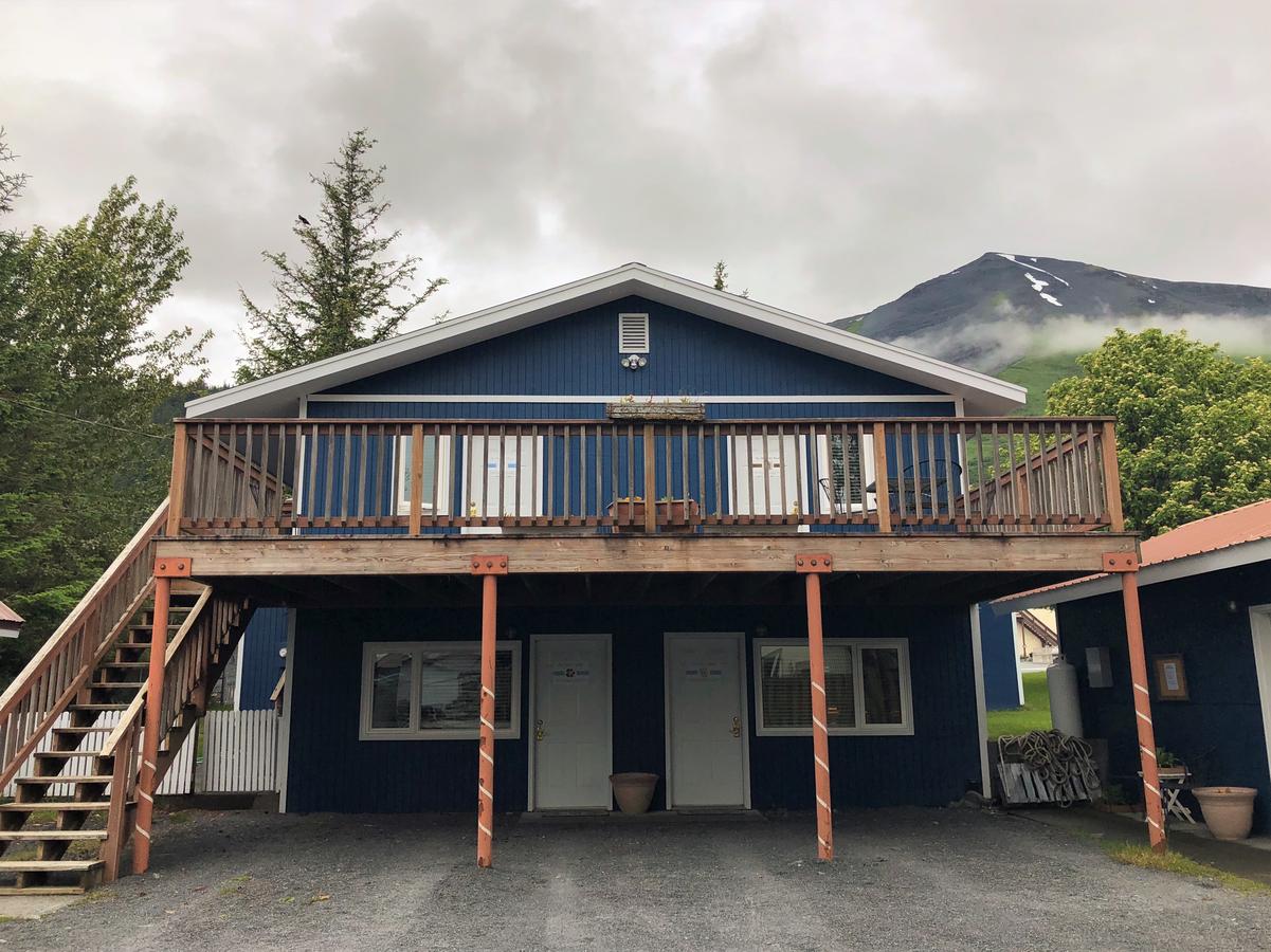 Sea Treasures Inn - thumb 0