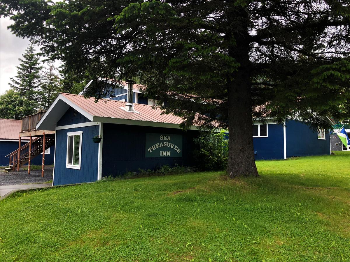 Sea Treasures Inn - thumb 1