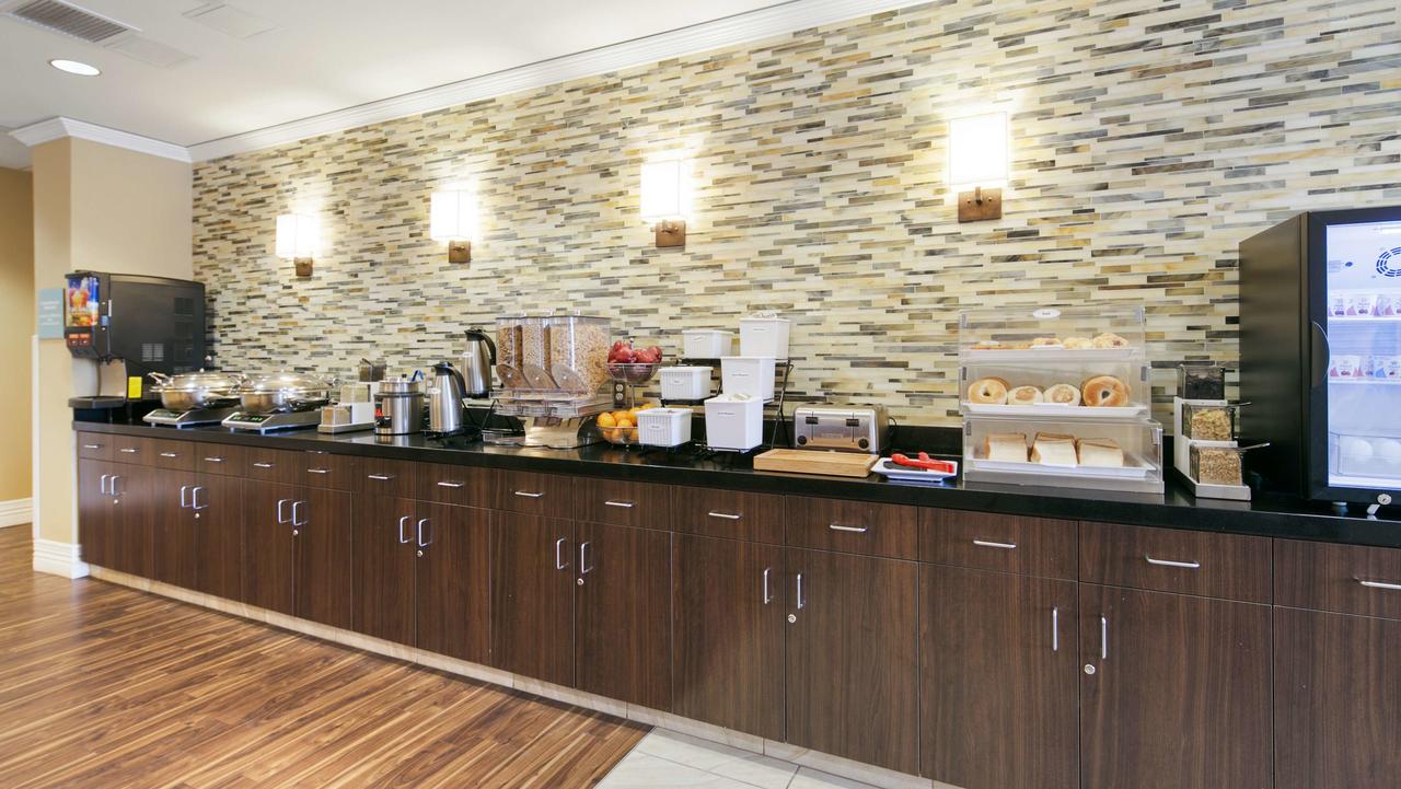 Best Western Plus Chandler Hotel & Suites - thumb 25