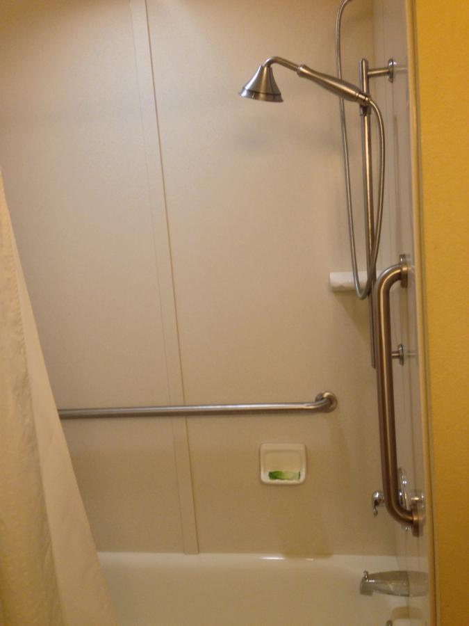 Holiday Inn Express Surprise - thumb 23