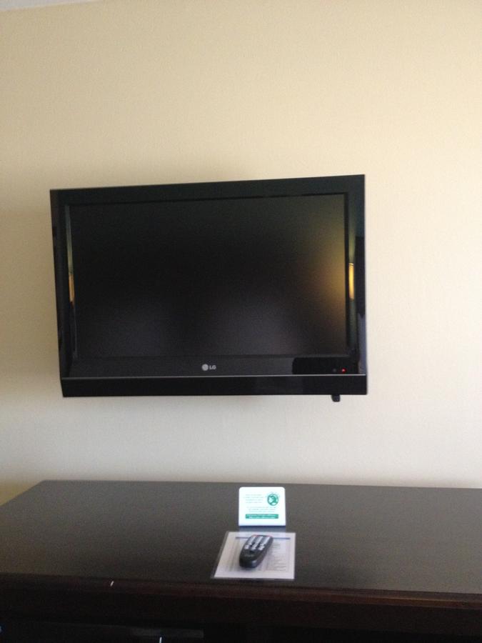 Holiday Inn Express Surprise - thumb 10