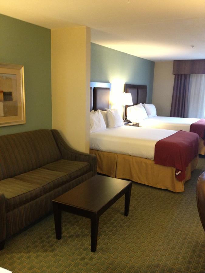 Holiday Inn Express Surprise - thumb 11