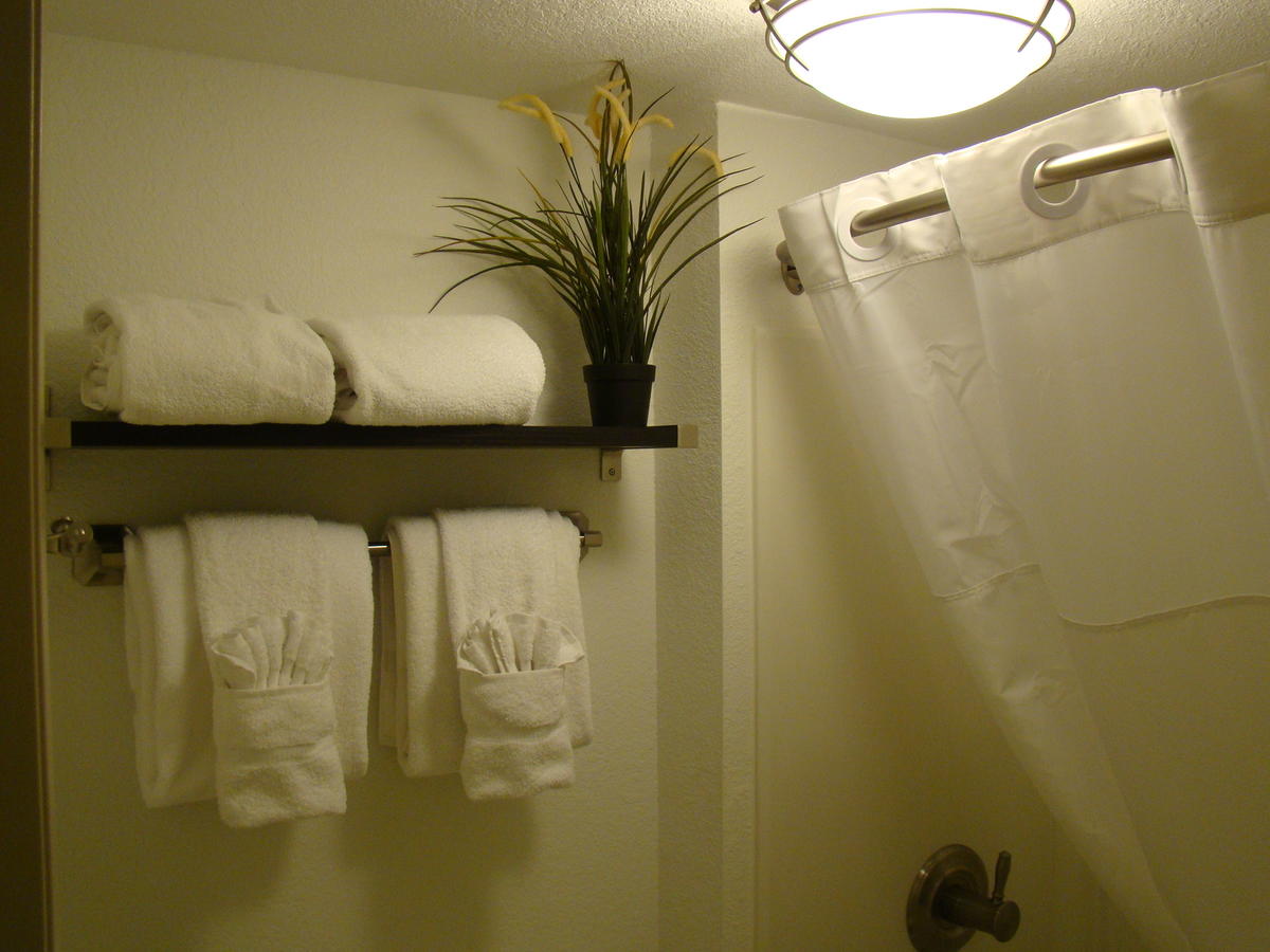 Ramada By Wyndham Tempe/At Arizona Mills Mall - thumb 37